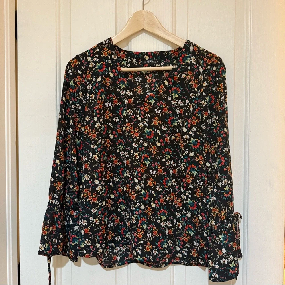 J. Crew Mercantile Floral Black Top Boho Bell Sleeves New Size XS 0 office work - Picture 2 of 11